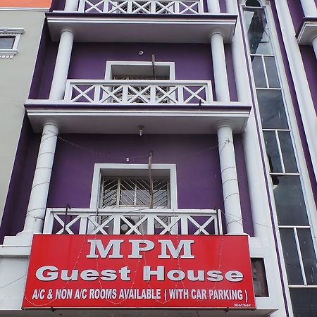 M.P.M. Guest House Puducherry Eksteriør billede